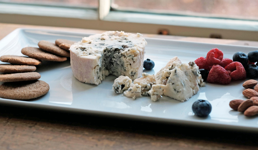 Rogue Creamery’s Bluehorn Blue Cheese Takes Home “Super Gold” Medal