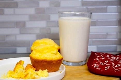 Southern Style Buttermilk Cornbread Recipe—A Classic Black Cultural Recipe