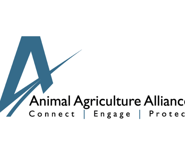 Agriculture advocate Brandi Buzzard returns as College Aggies Online mentor