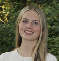 Lauren DeCoste 2026 Scholarship